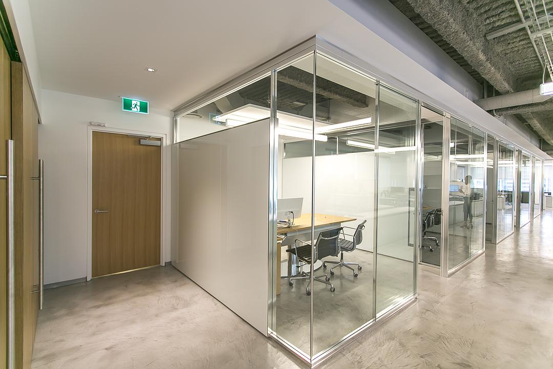 1100 - 180 Dundas Street West, Toronto, ON