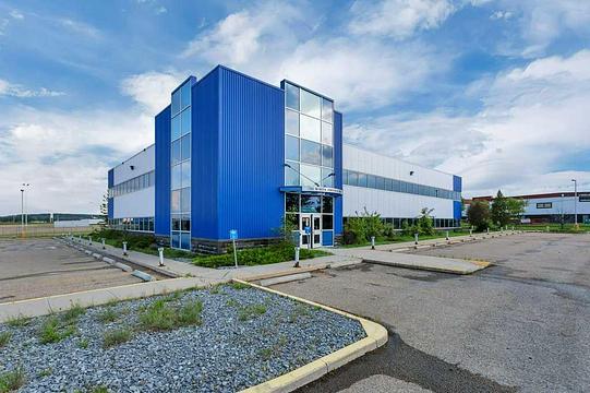 33 Schenk Industrial Road, Sylvan Lake, AB