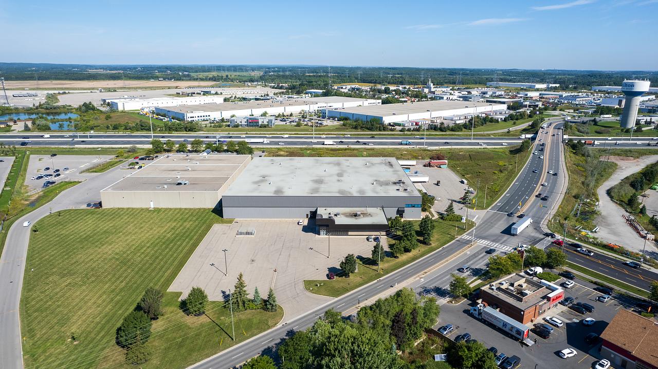901 Steeles Avenue East, Milton, ON