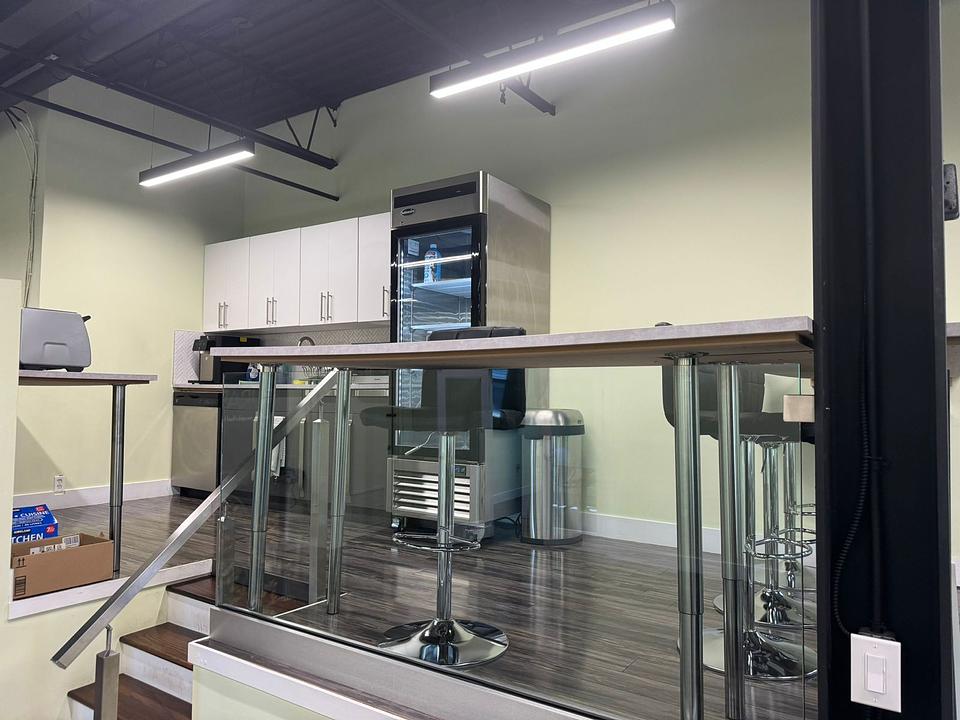 134-200 B -Modern Multi-Room Office - 146 Thirtieth Street, Toronto, ON