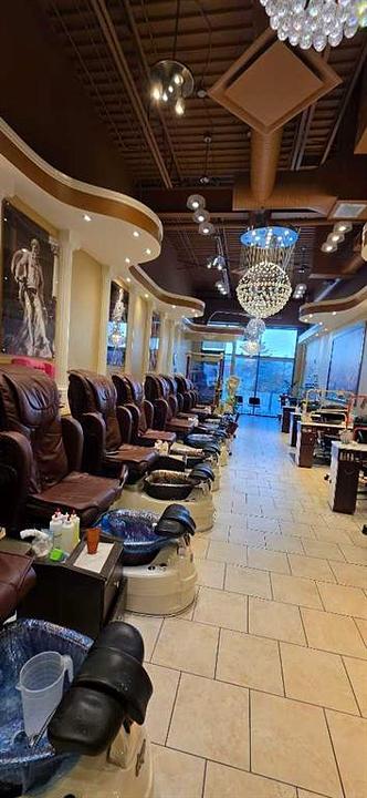 4 - 999 Macleod Trail Southeast, Calgary, AB