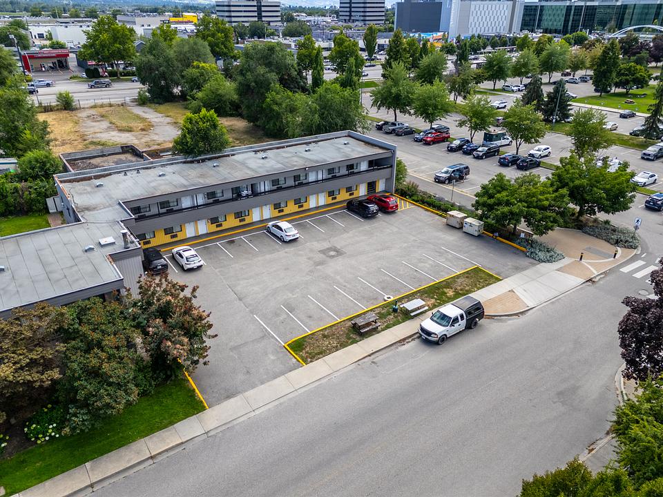 1891 Parkinson Way, Kelowna, BC