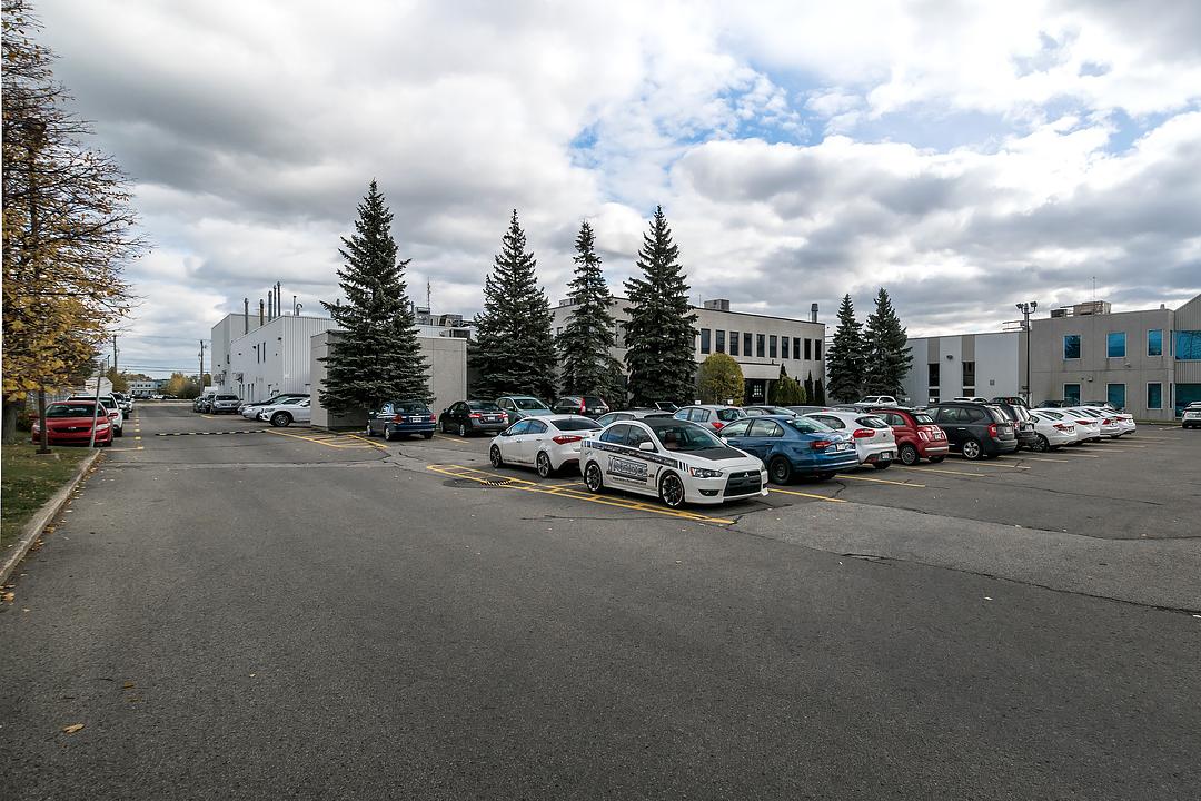 2nd floor - 3885 Boulevard Industriel, Laval, QC