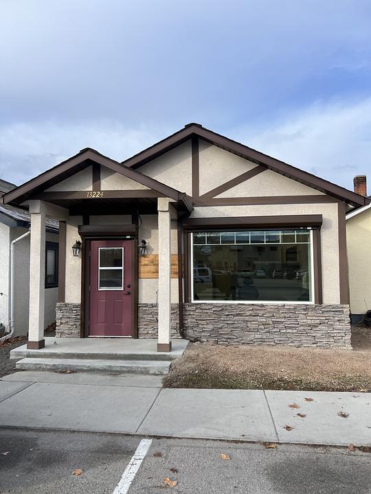13224 Henry Avenue, Summerland, BC