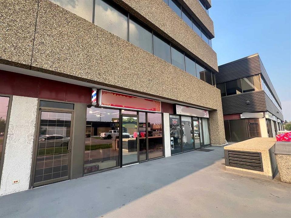 110&111 - 7015 Macleod Trail Southwest, Calgary, AB