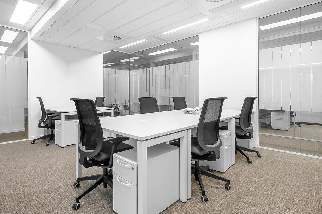 Office space for rent for 4 persons in London City Centre  - 380 Wellington St, London, ON