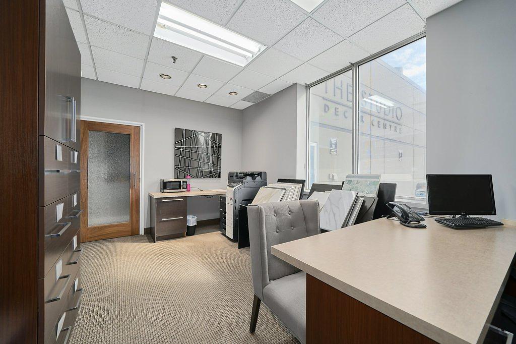 1 - 1333 Thornton Road South, Oshawa, ON