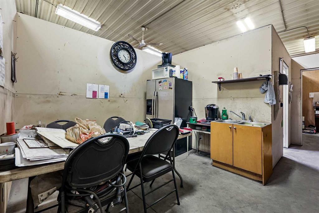 255077 Range Road 255, AB, AB