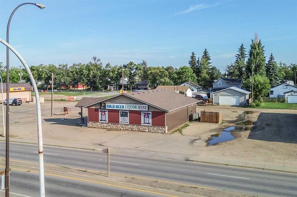 5922 50 Avenue, Stettler, AB