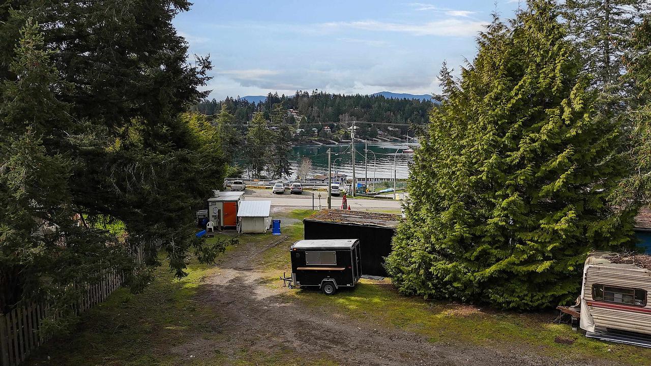 492 Dalton Drive, Mayne Island, BC
