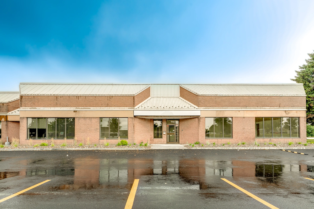 1829 - 1825-1865 32nd Avenue, Lachine, QC