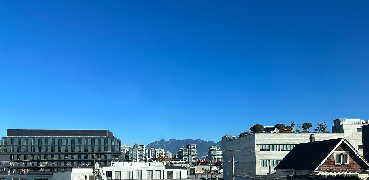 201-207 - 128 West 6th Avenue, Vancouver, BC