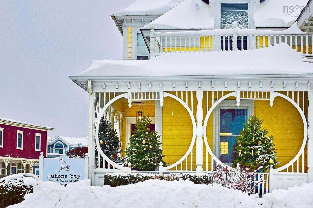 558 Main Street, Mahone Bay, NS