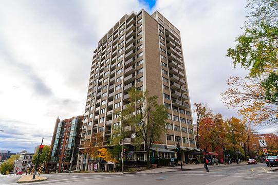 1030 Rue Cherrier, Montréal, QC