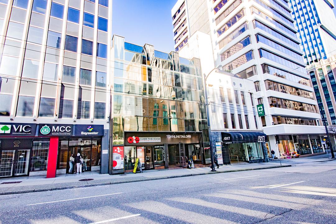 1 - 541 Howe St, Vancouver, BC