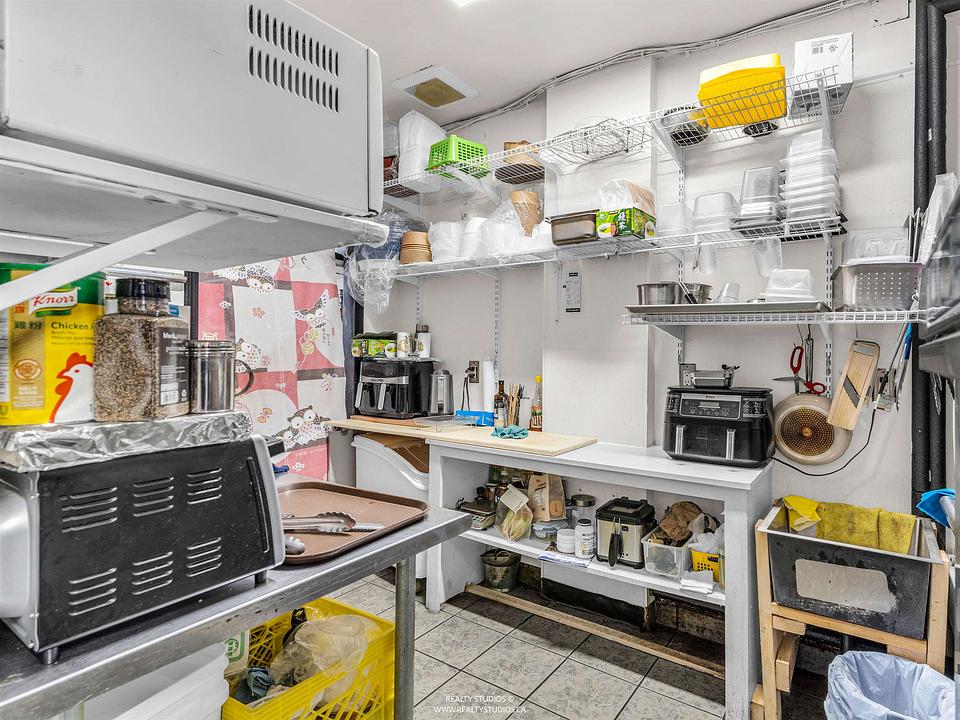 4572 West 10th Avenue, Vancouver, BC