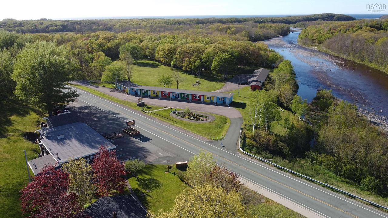 16537 Cabot Trail, Petit Étang, NS