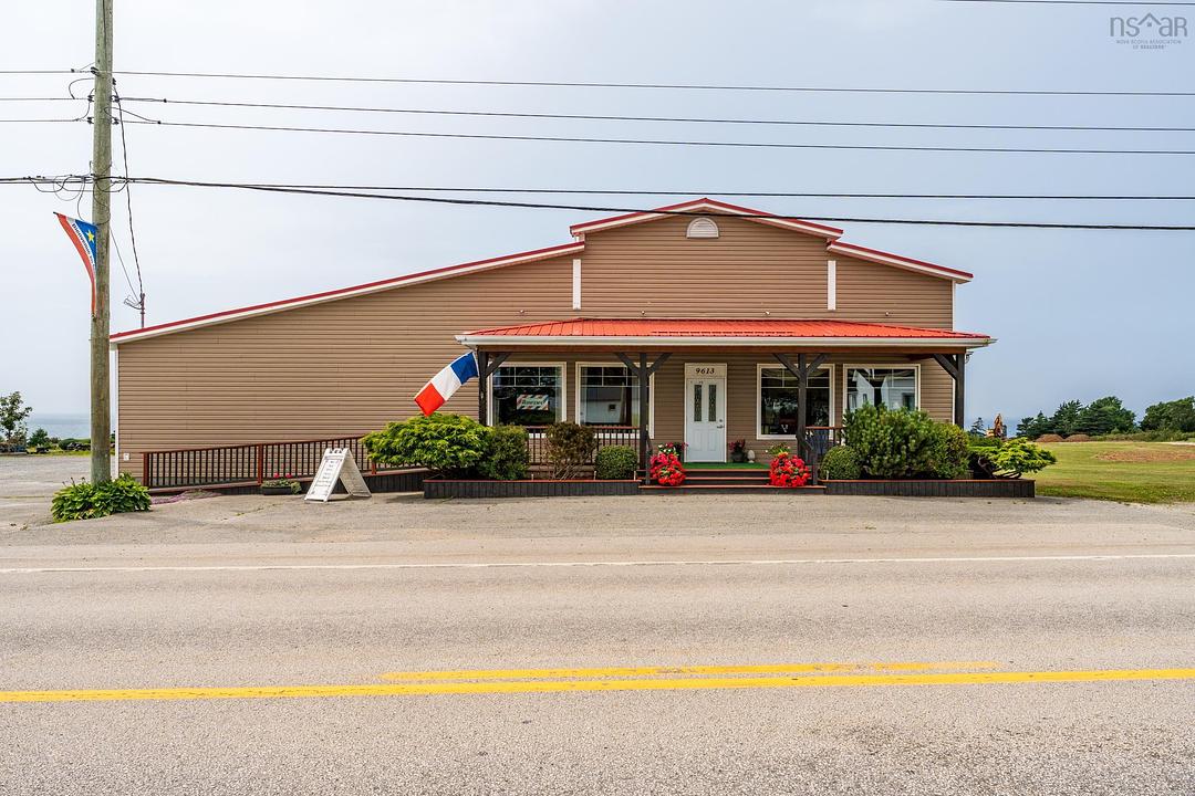 9613 Nova Scotia Trunk 1, Saulnierville, NS