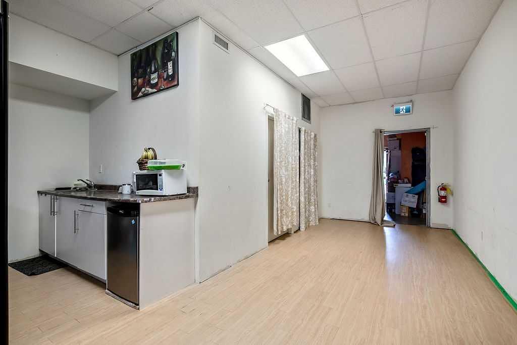133 5 Avenue Southwest, High River, AB