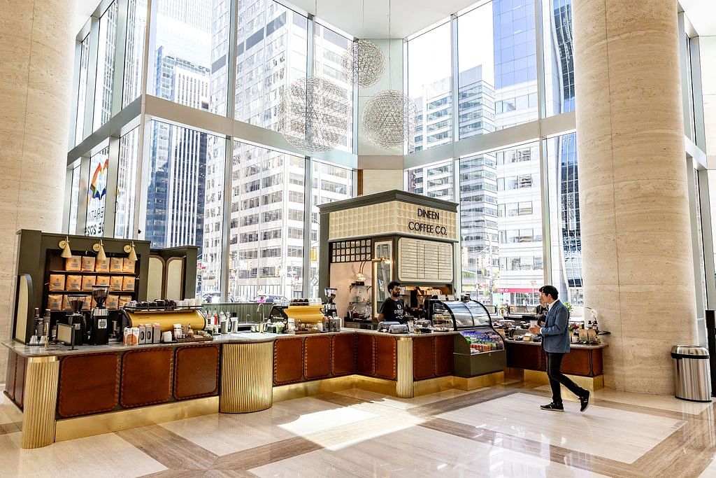 600 - 200 King Street West, Toronto, ON