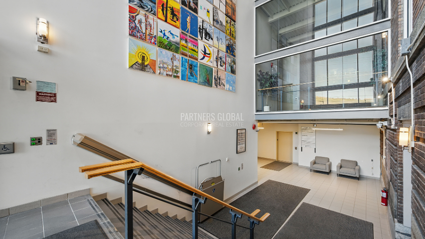 5562 Sackville St, Halifax, NS