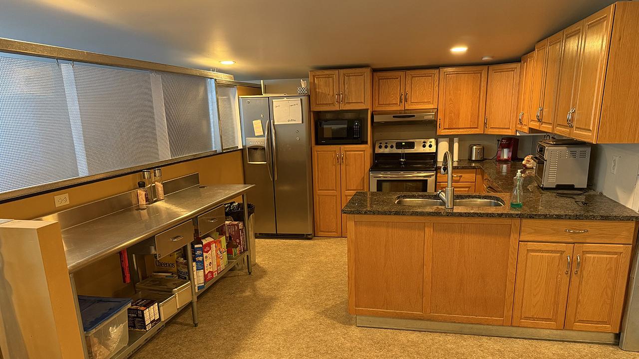 377 Cameron Street, Headingley, MB