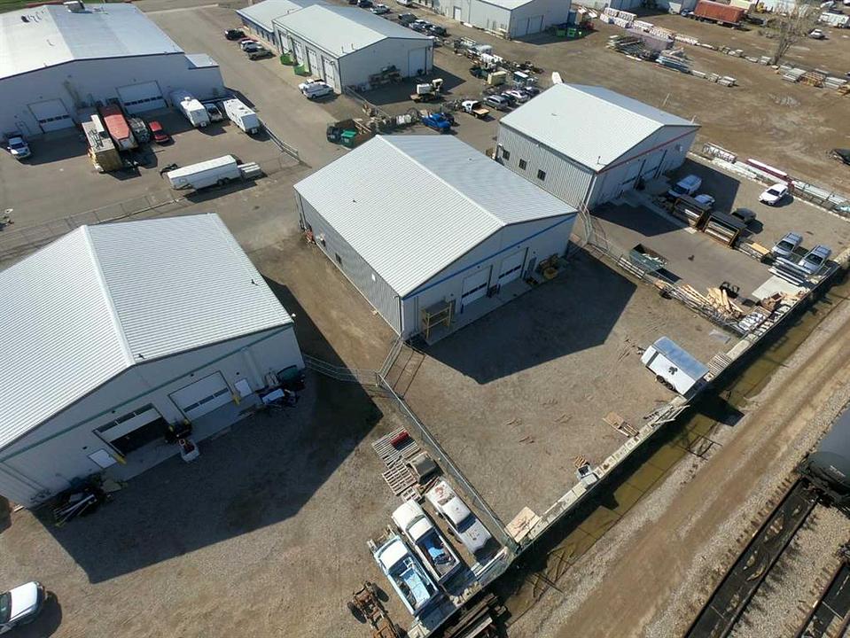 10 - 1075 36 Street North, Lethbridge, AB