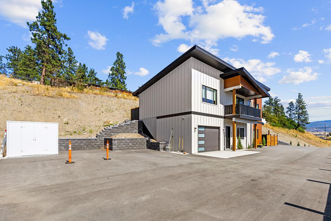 2670 Lower Glenrosa Road, West Kelowna, BC