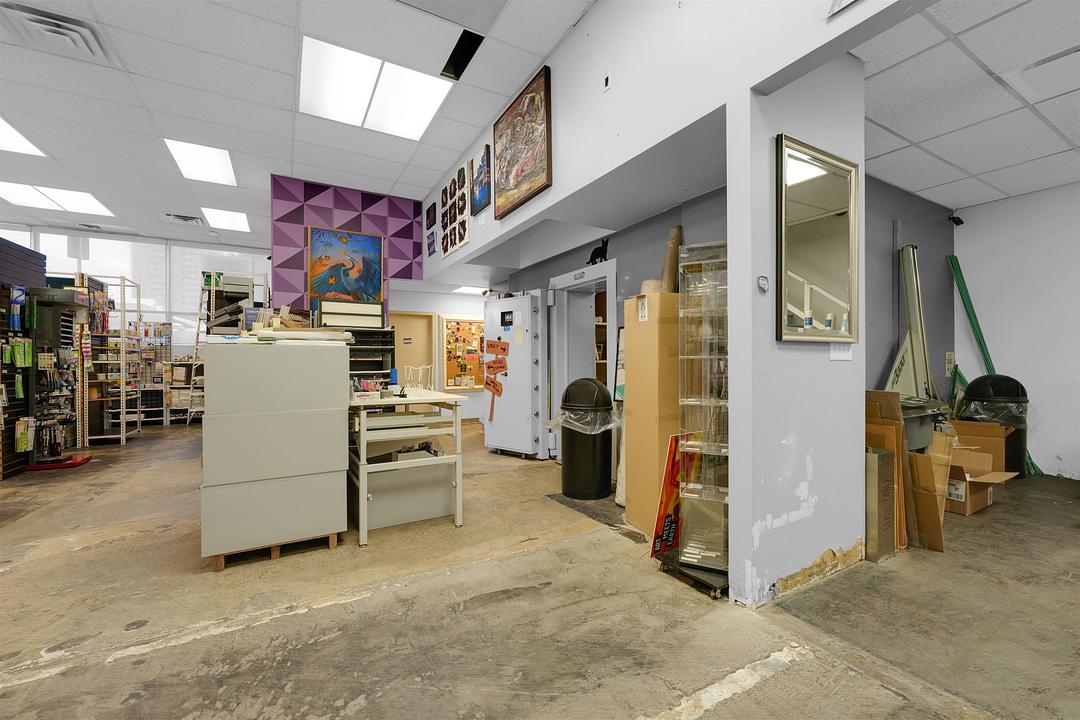 953 Brunette Avenue, Coquitlam, BC