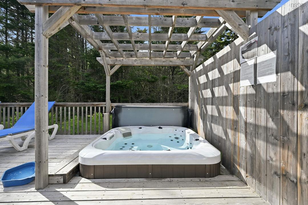 320 Cove Road, Economy, NS