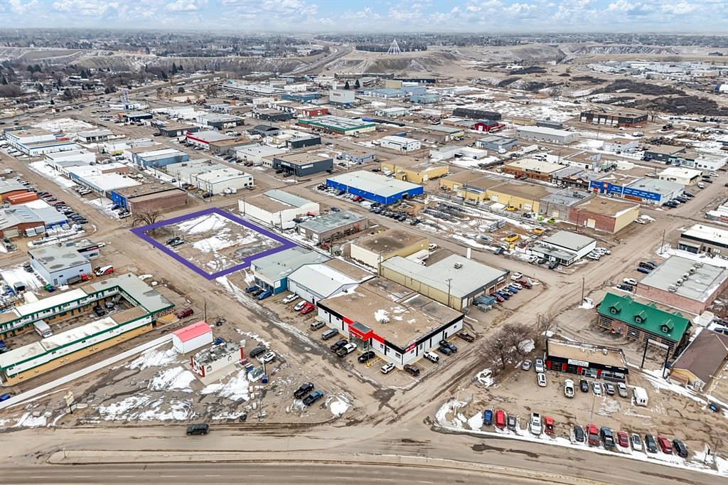 815 14 Street Southwest, Medicine Hat, AB