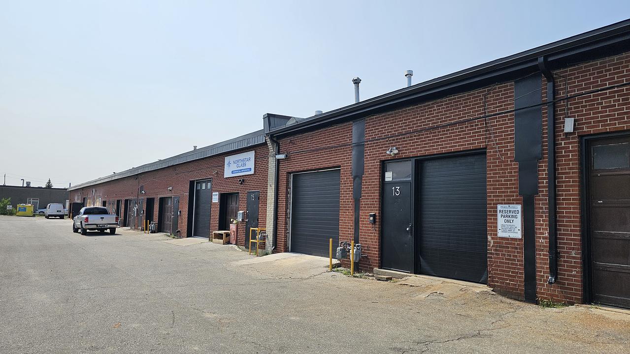 25 - 126 Sinnott Road, Toronto, ON