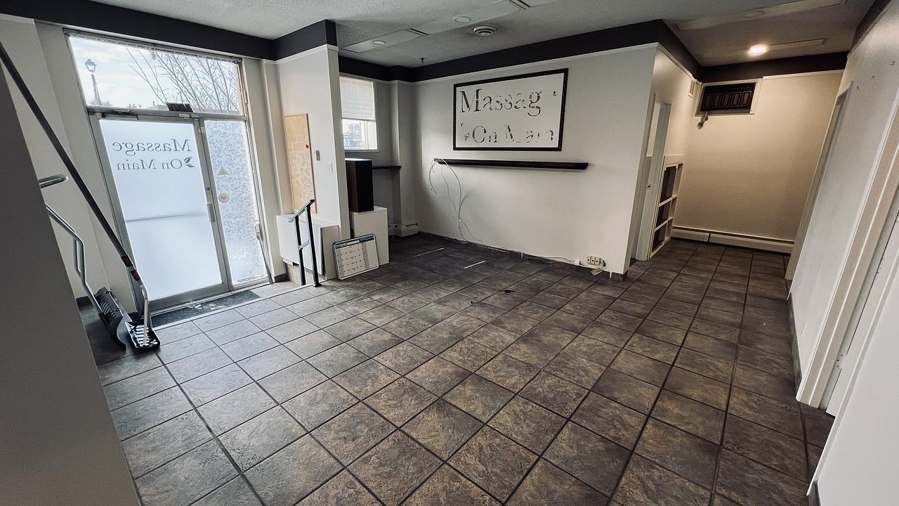 5011 50 Street, Stony Plain, AB