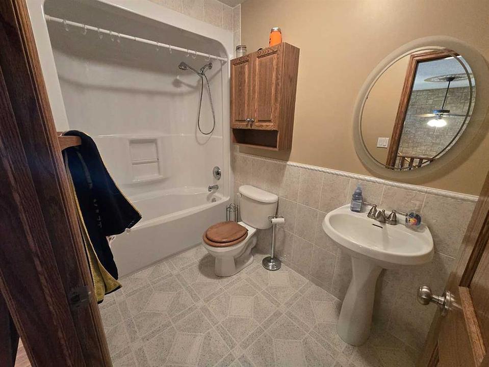 28244 Alberta 590, Innisfail, AB