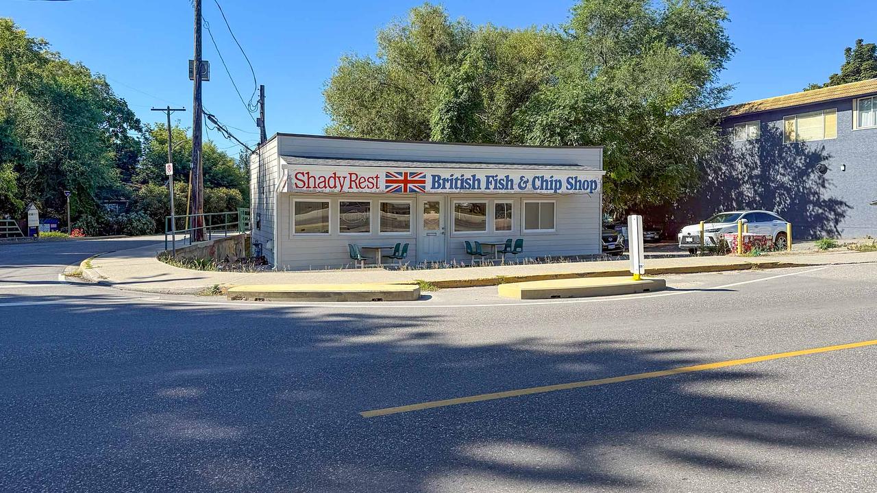 1359 Sutherland Ave, Kelowna, BC
