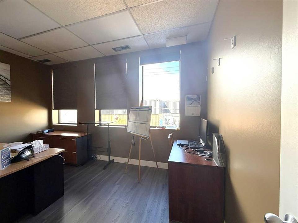 204 - 136 17 Avenue Northeast, Calgary, AB