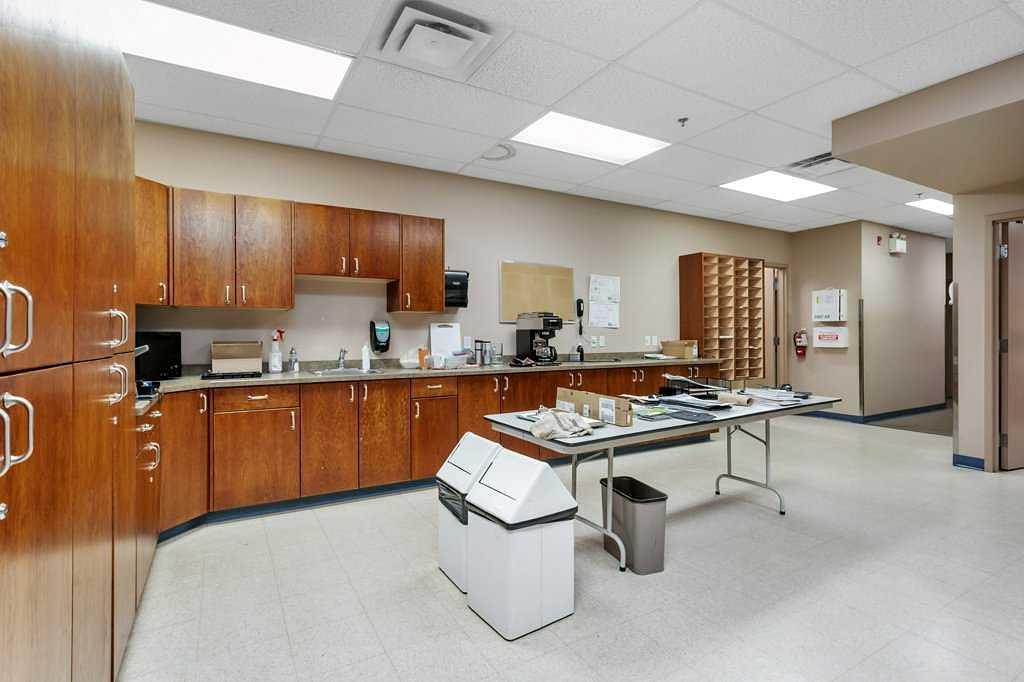 22 Mckenzie Drive, Red Deer County, AB