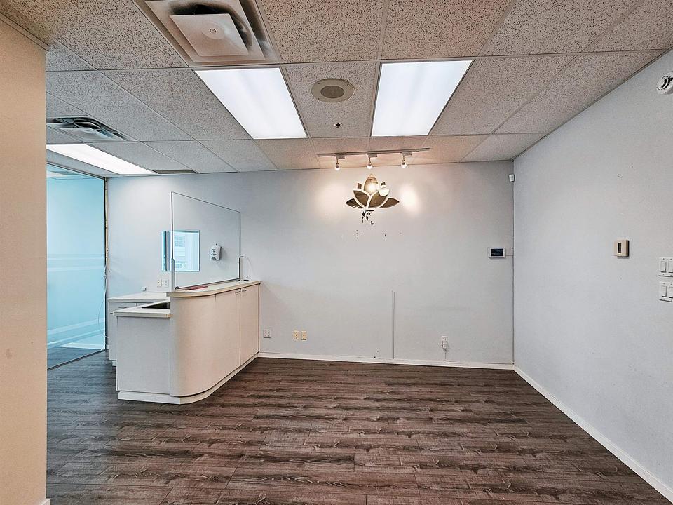 415 - 4538 Kingsway, Burnaby, BC
