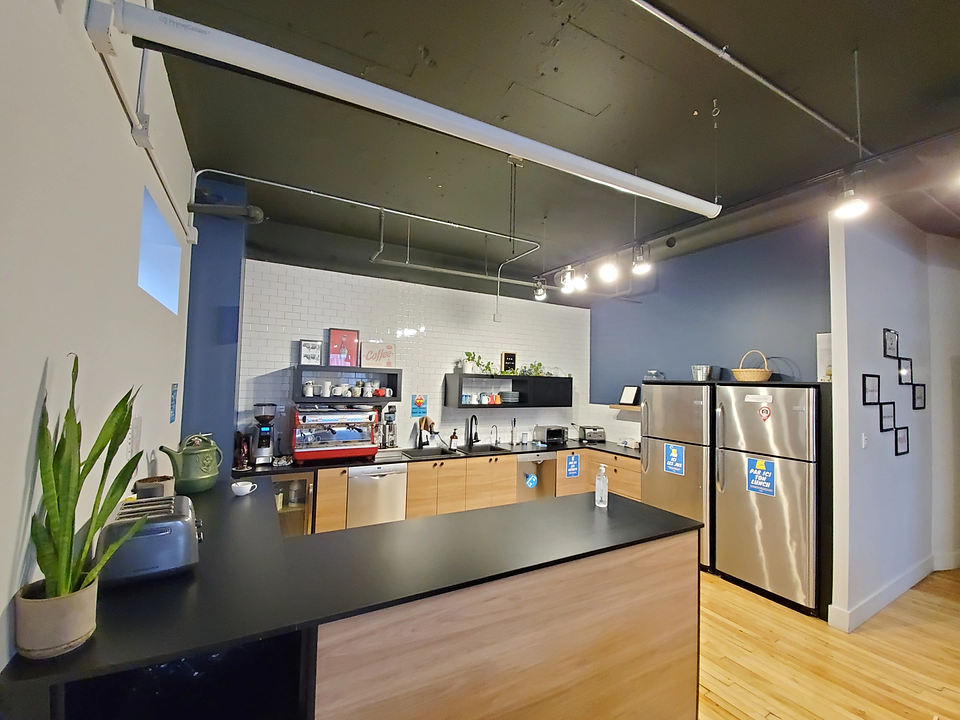 Suite 500 - 2050 Rue de Bleury, Montréal, QC