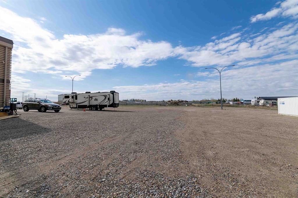 300e, Raymond, AB