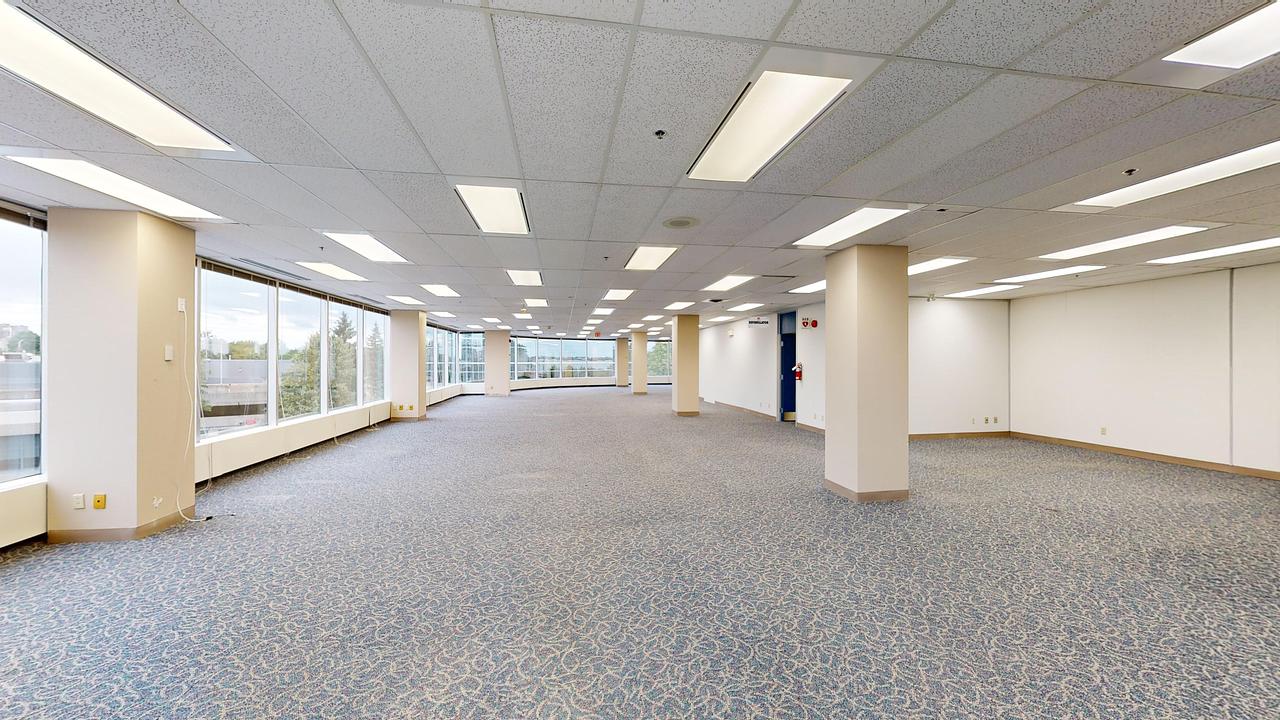 300 - 1400 Blair Towers Place, Ottawa, ON