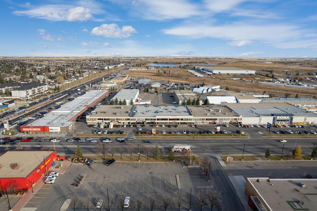 1830 52 Street Southeast, Calgary, AB