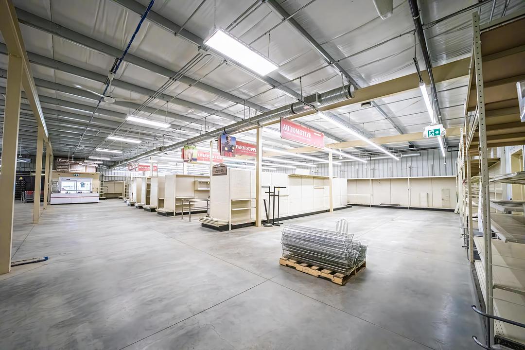 3813 51 Avenue, High Prairie, AB