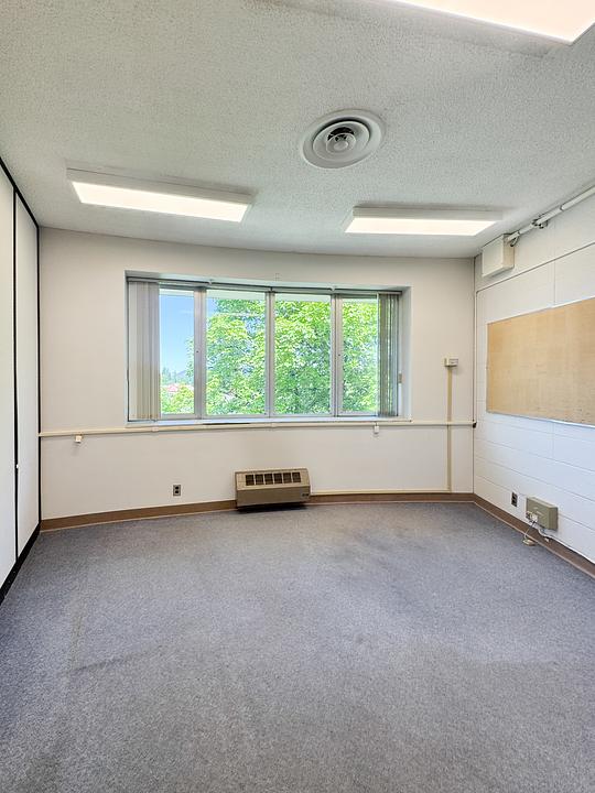 4th floor - 238 Government St, Duncan, BC