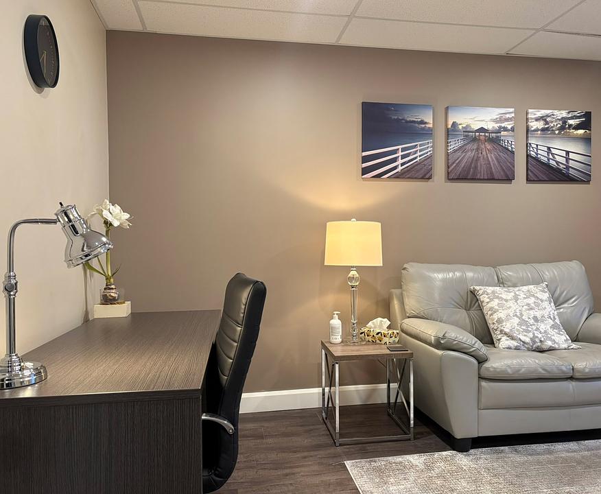 3608 Boulevard Saint-Charles, Kirkland, QC