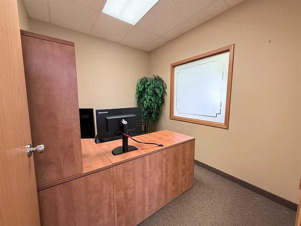 200 - 9805 97 Street, Grande Prairie, AB