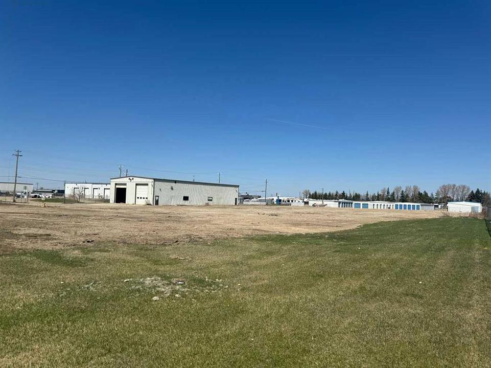 5903 44A Street, Leduc, AB