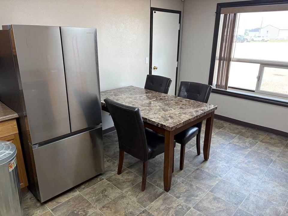 3701 37 Street, Whitecourt, AB
