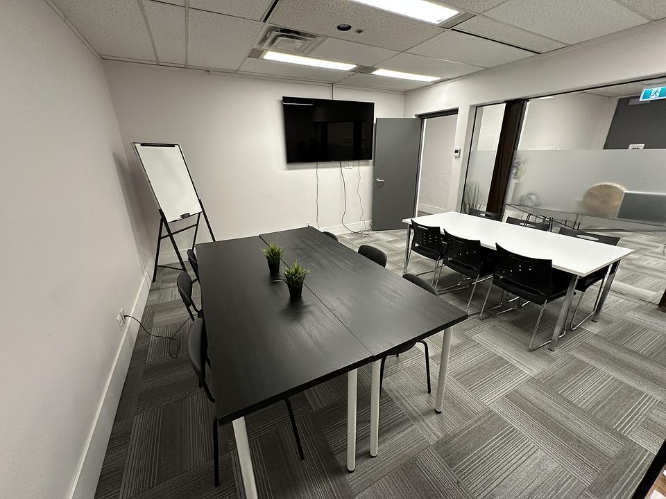 325 - 1130 West Pender Street, Vancouver, BC