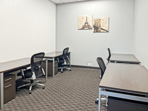 6500 Route Transcanadienne, Pointe-Claire, QC